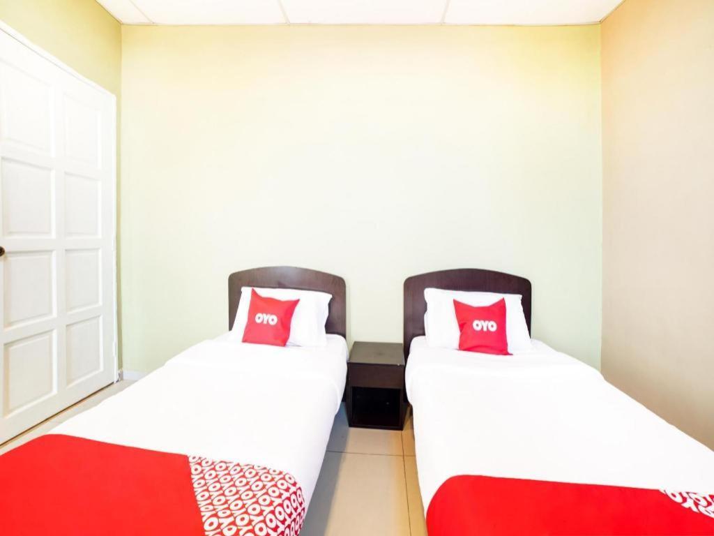 Oyo 89573 Hotel Lii View Mersing Esterno foto