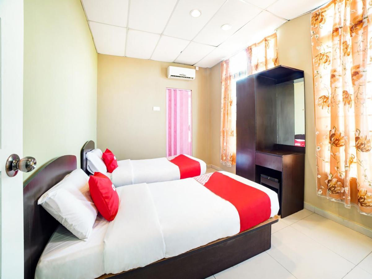 Oyo 89573 Hotel Lii View Mersing Esterno foto